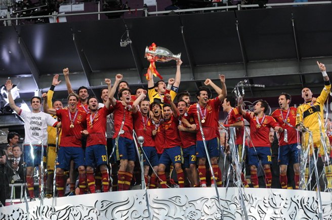 Spain National Football Team Euro 2012 Trophy 01 1